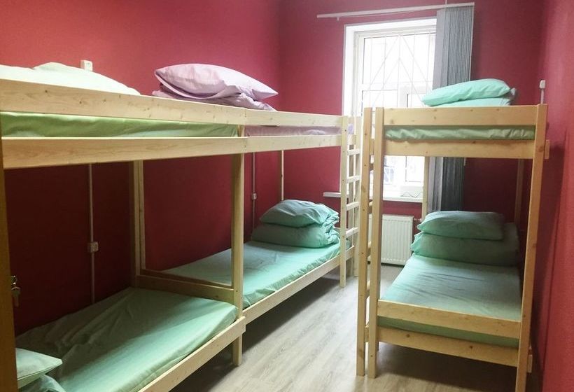 هاستل Den I Noch