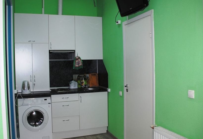 هاستل Den I Noch