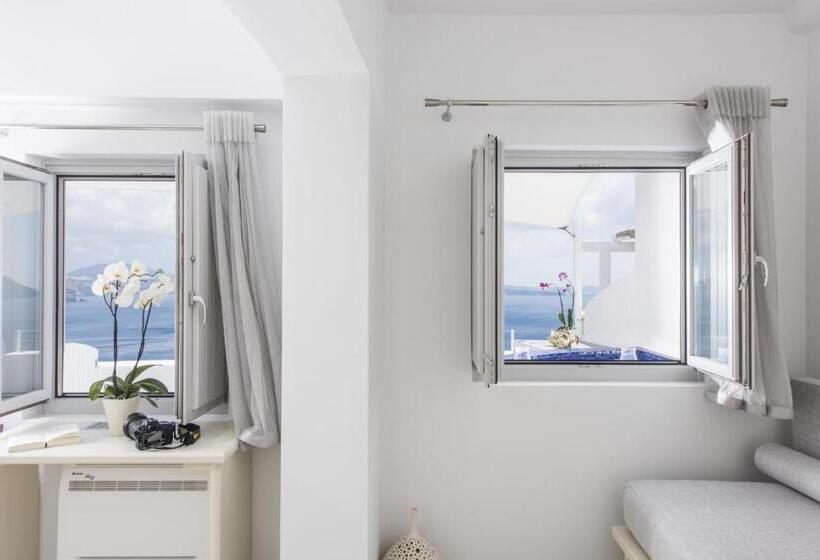 هتل Ambition Suites