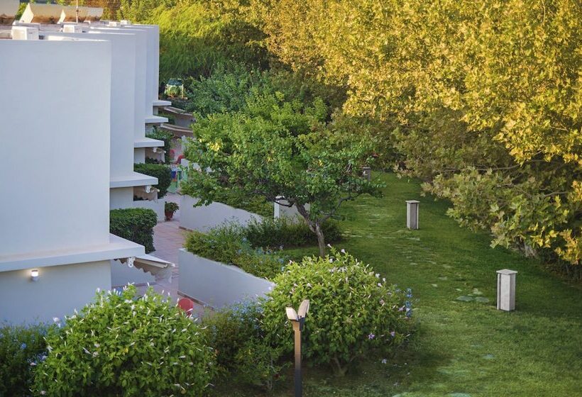 هتل Nereids Apartments