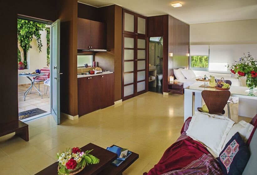 هتل Nereids Apartments