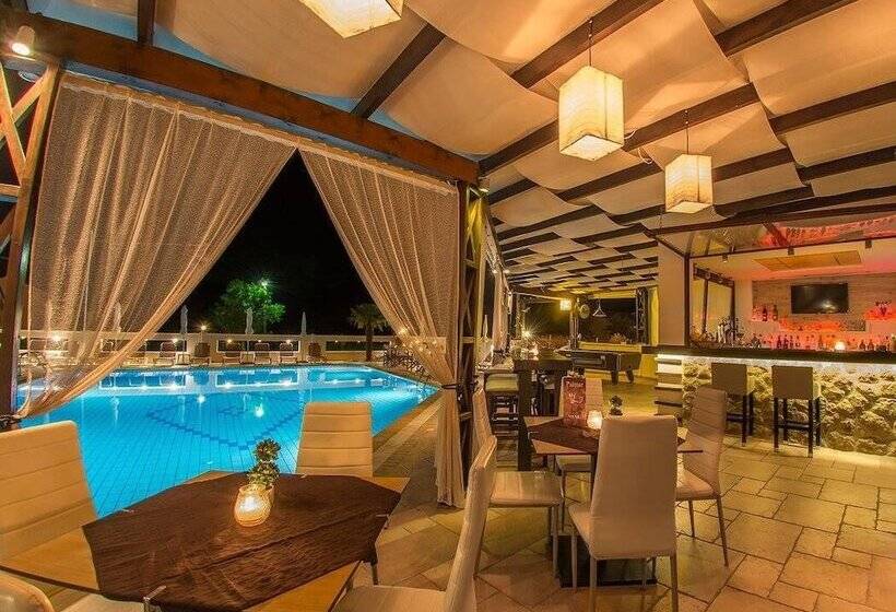 هتل Corfu Palmar