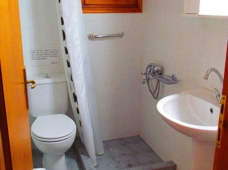 هتل Pandora Studios