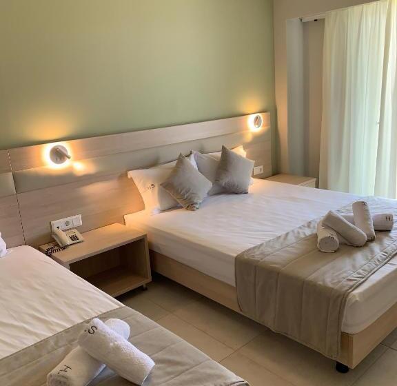 בית מלון כפרי Siviris Golden Beach