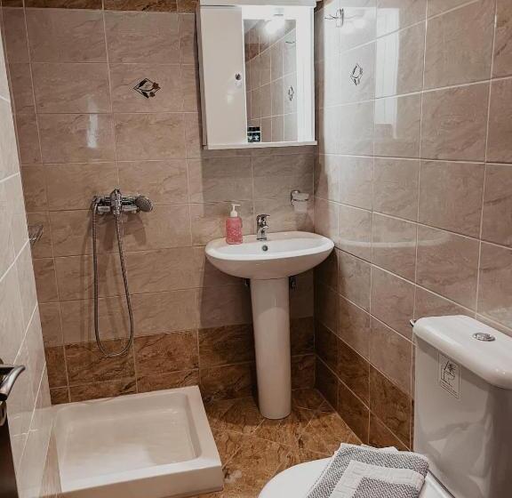 هتل Studio Ristas 2