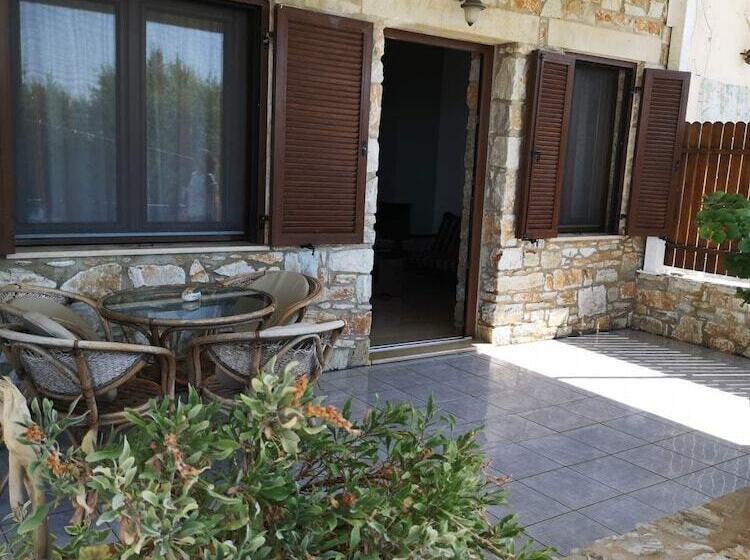 호텔 Villa Tsapakis