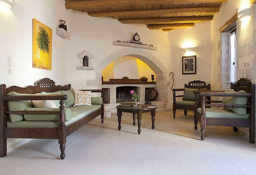 Kastellos Village   Central Complex