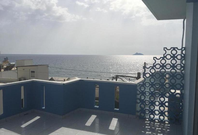 Kostas Rooms & Apartments