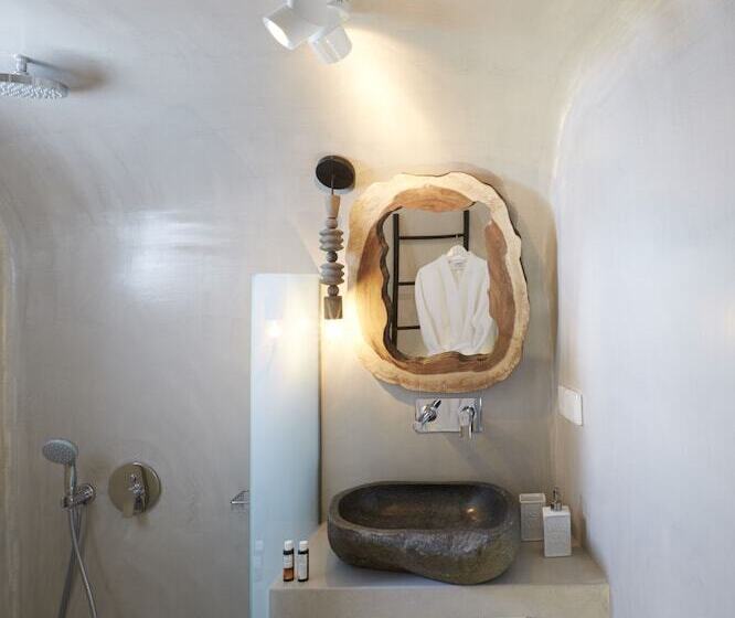 Olea Cave House