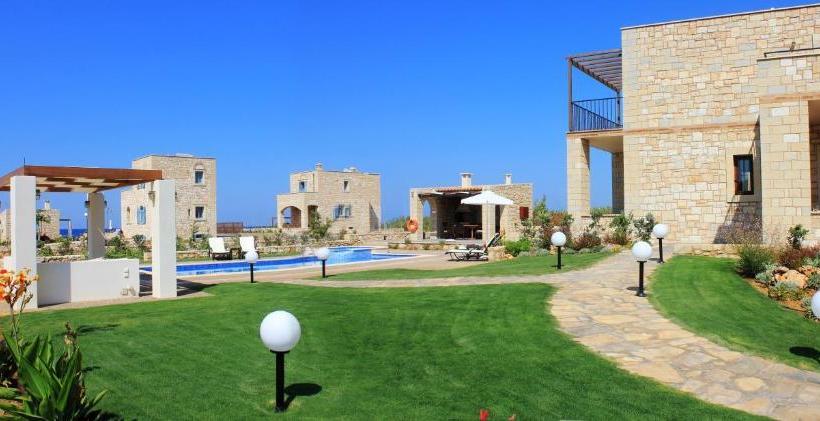 Villa Emerald