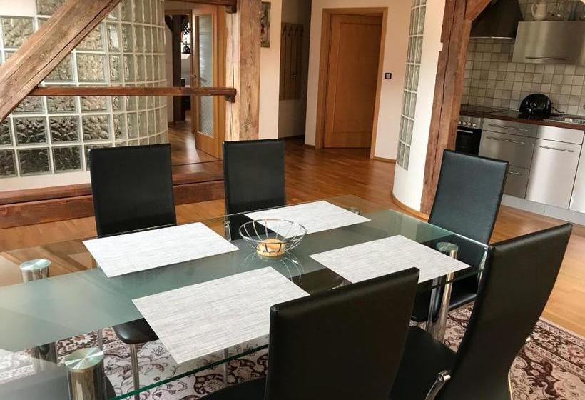 هتل Basta Apartmany