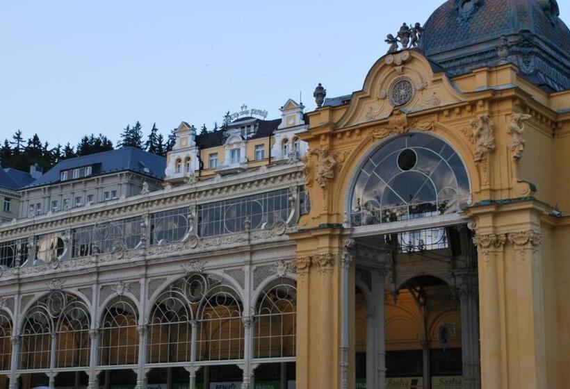 هتل Hostel Foster