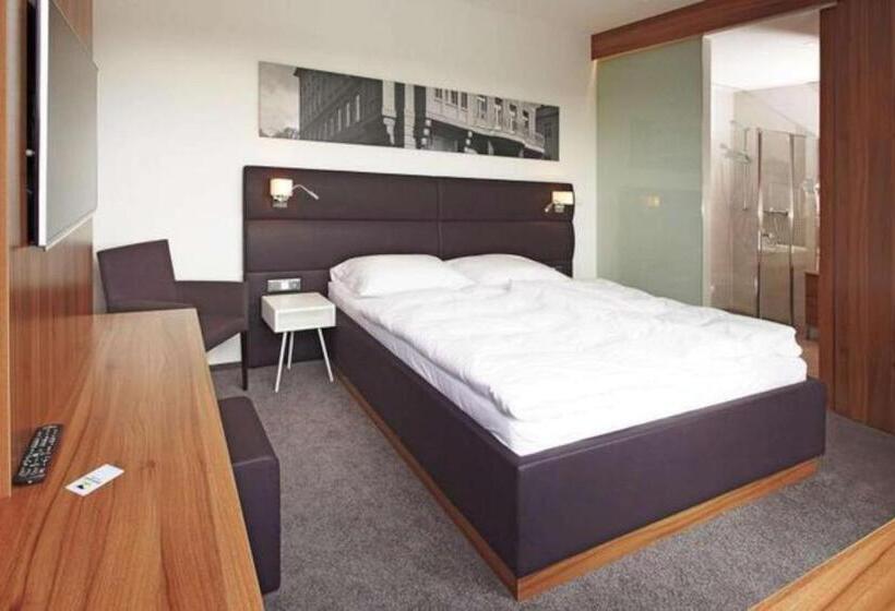 هتل Konference Park