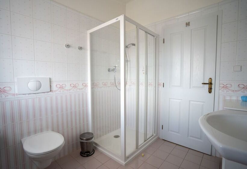 هتل Ld Palace Spa & Kur