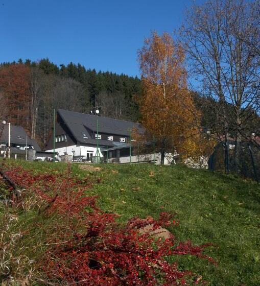 هتل Penzion Bobešova Bouda