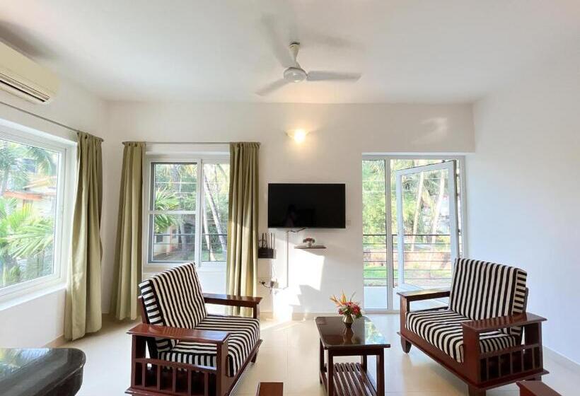 هتل Rainforest Enclave, Arpora   10 Mins To Baga Beach