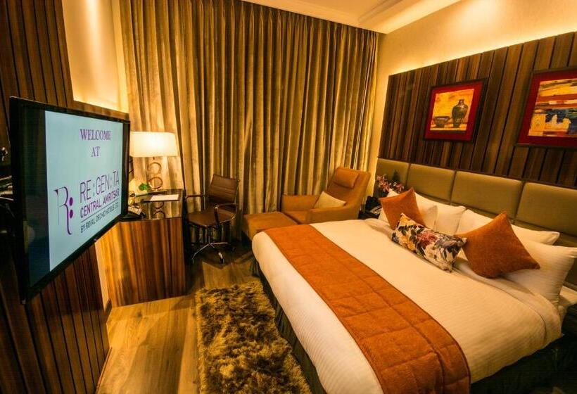 Отель Regenta Central Amritsar