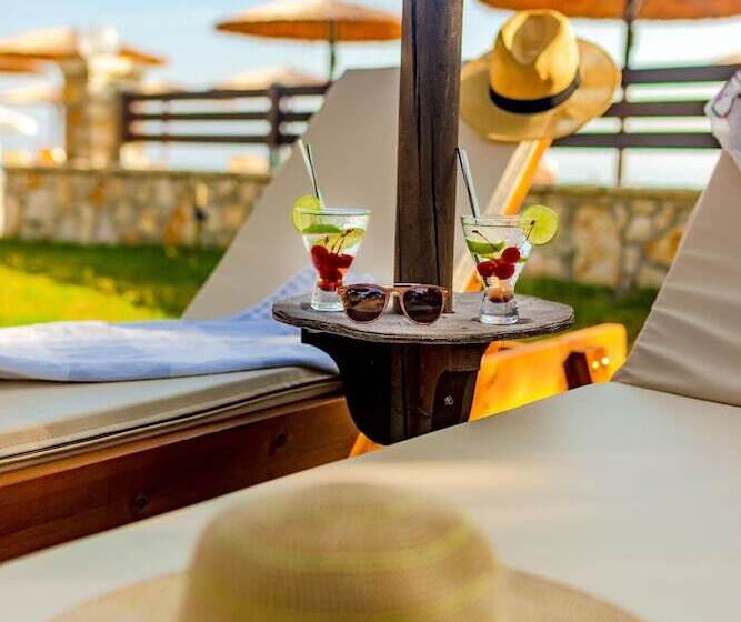 هتل Robolla Beach Apart
