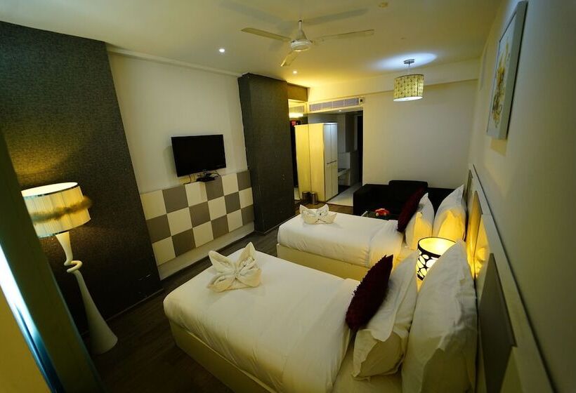 בית מלון כפרי Vijay Parkinn Coimbatore