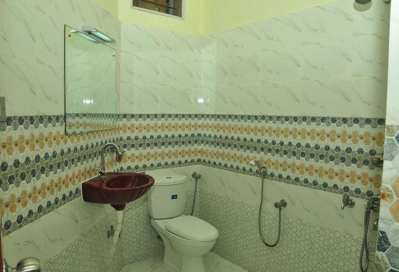 Pappukutty Beach Resort