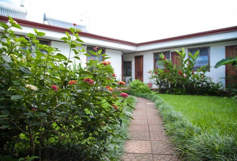 פנסיון Casa Kibi Kibi
