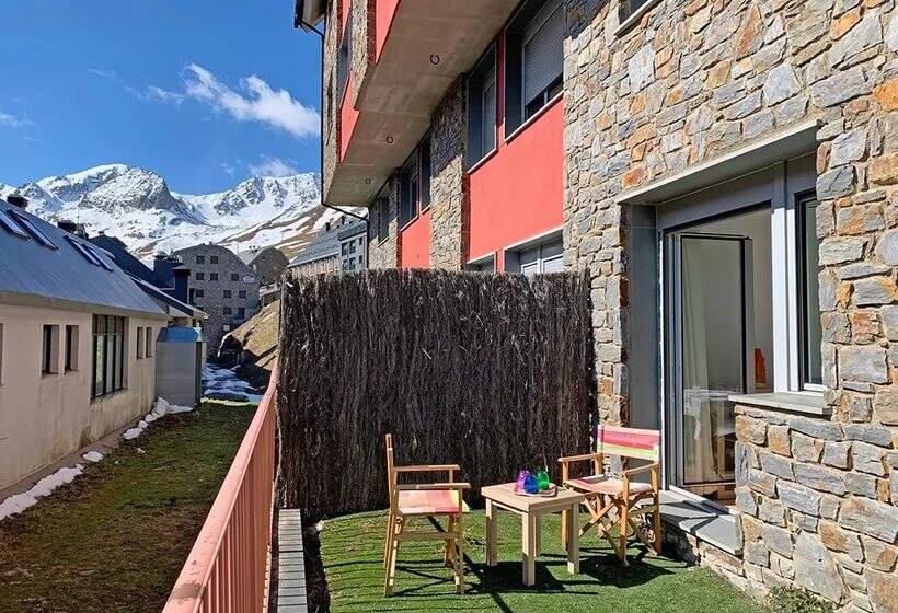 Apartamentos Araco 3000