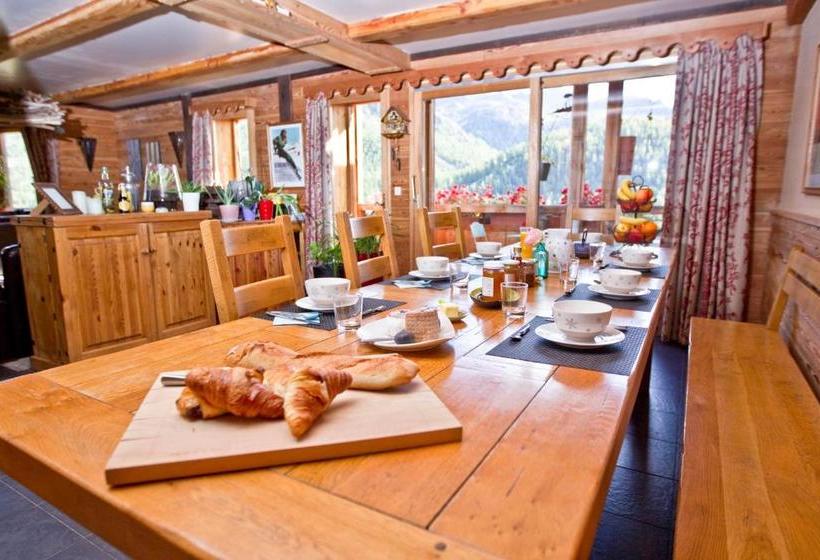 Bed and Breakfast Chalet Le Pot De Miel