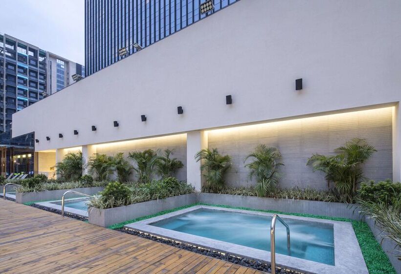 Doubletree By Hilton Hotel Shenzhen Longhua