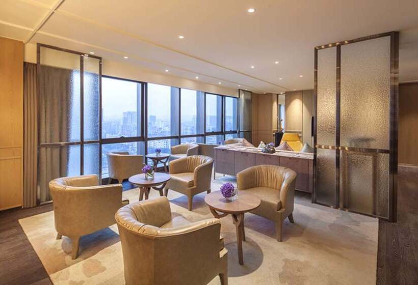 Doubletree By Hilton Hotel Shenzhen Longhua