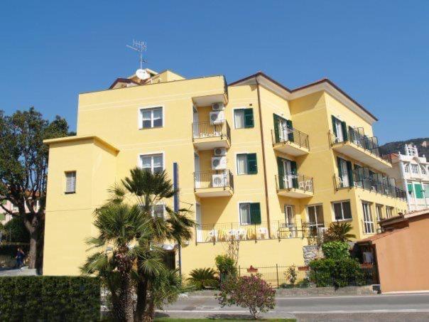 호텔 Albergo Villa Ada