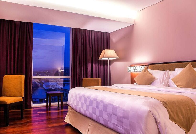 هتل Best Western Plus Coco Palu