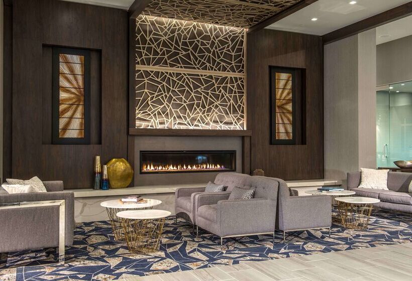 בית מלון כפרי Hilton Garden Inn Foxborough Patriot Place