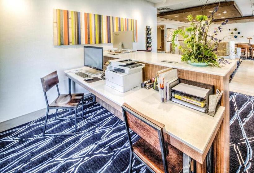 호텔 Holiday Inn Express & Suites Cleveland/westlake, An Ihg