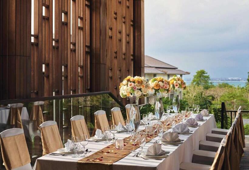 هتل Movenpick Resort & Spa Jimbaran Bali