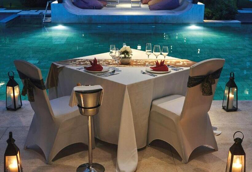 هتل Movenpick Resort & Spa Jimbaran Bali