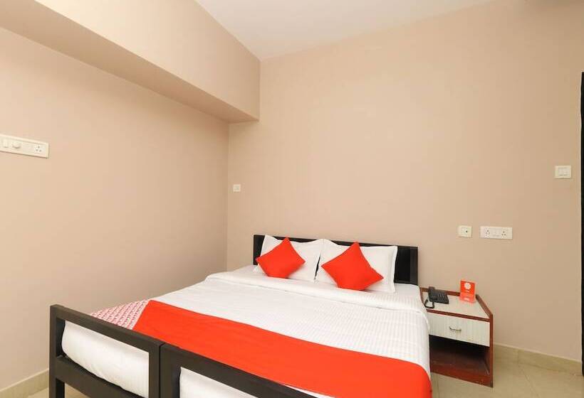 هتل Nakshatra Serviced Apartments-bawa Road
