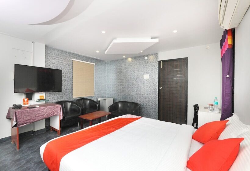 هتل Nakshatra Serviced Apartments-bawa Road