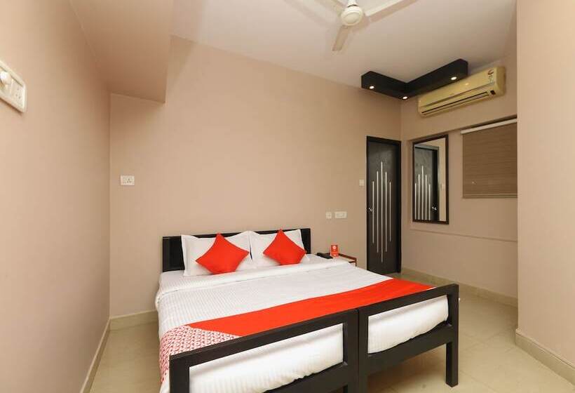 هتل Nakshatra Serviced Apartments-bawa Road