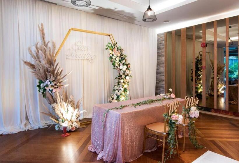 Hotel Olive Tree
