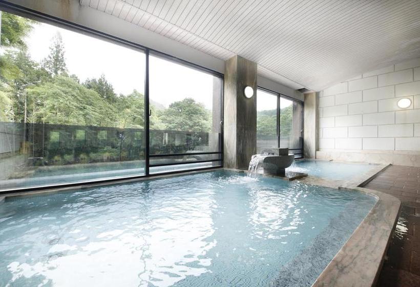 فندق Fukuroda Onsen Omoide Romankan