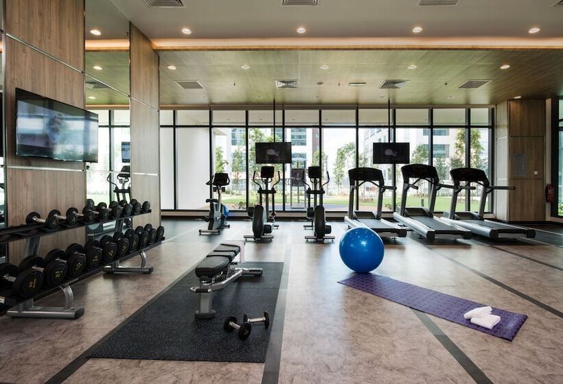 هتل Somerset Damansara Uptown Petaling Jaya