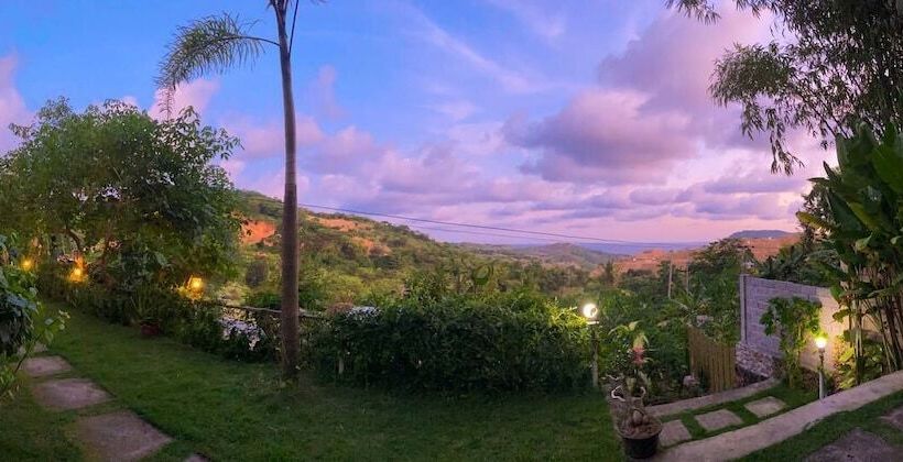 مبيت وإفطار The Hill View Lombok