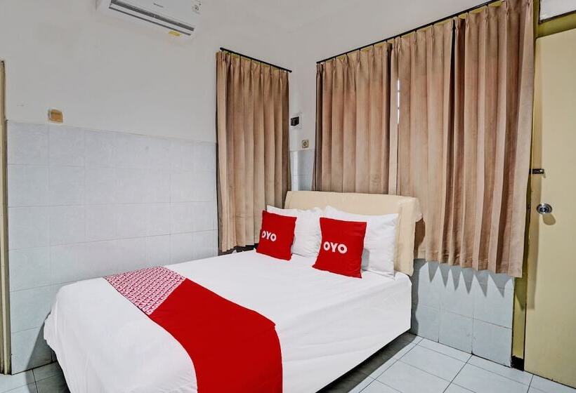 ホテル Raya Permai Homestay Syariah By Oyo
