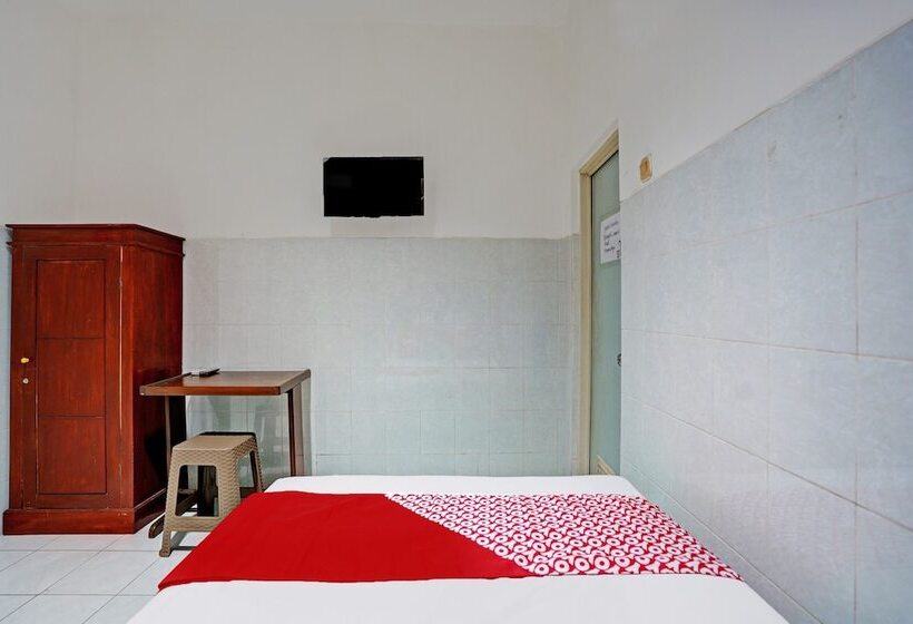 ホテル Raya Permai Homestay Syariah By Oyo