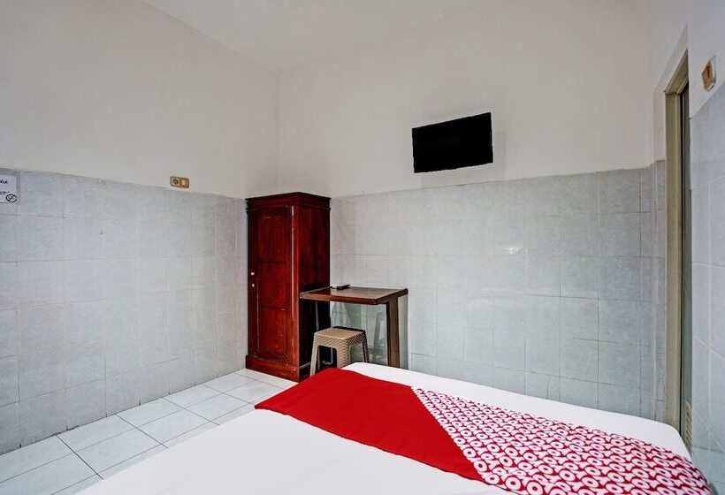 ホテル Raya Permai Homestay Syariah By Oyo