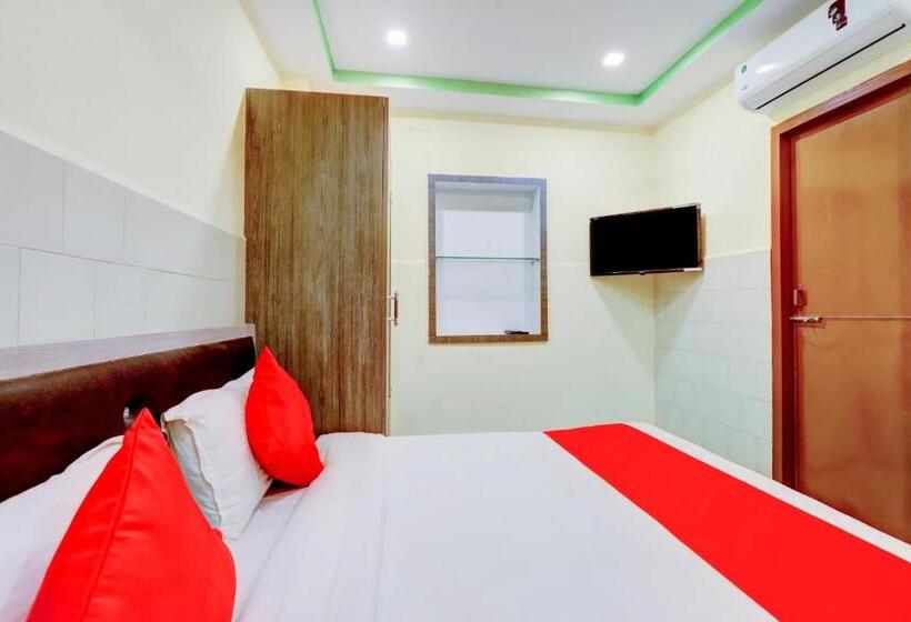 هتل Sam Guest House By Oyo