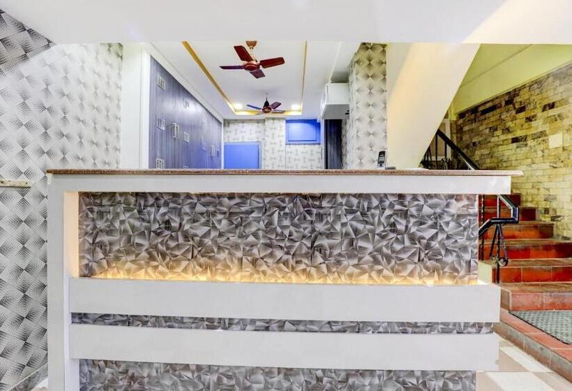 هتل Sam Guest House By Oyo