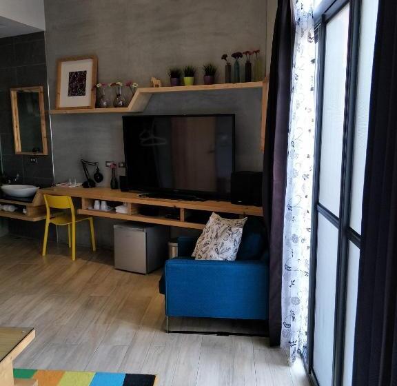 تختخواب و صبحانه 墾丁船帆石原宿 L 國旅卡特約 L 可包棟民宿