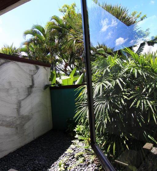 تختخواب و صبحانه Palm Villa Guesthouse