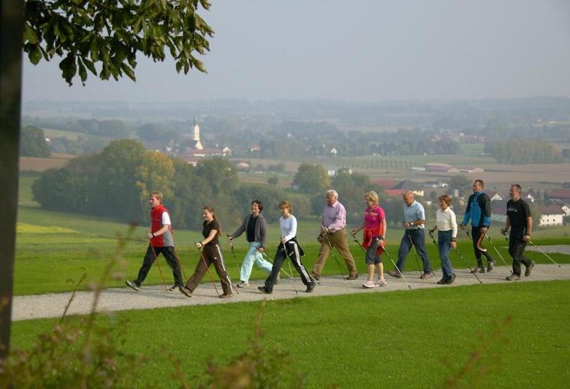 Отель Glockenspiel